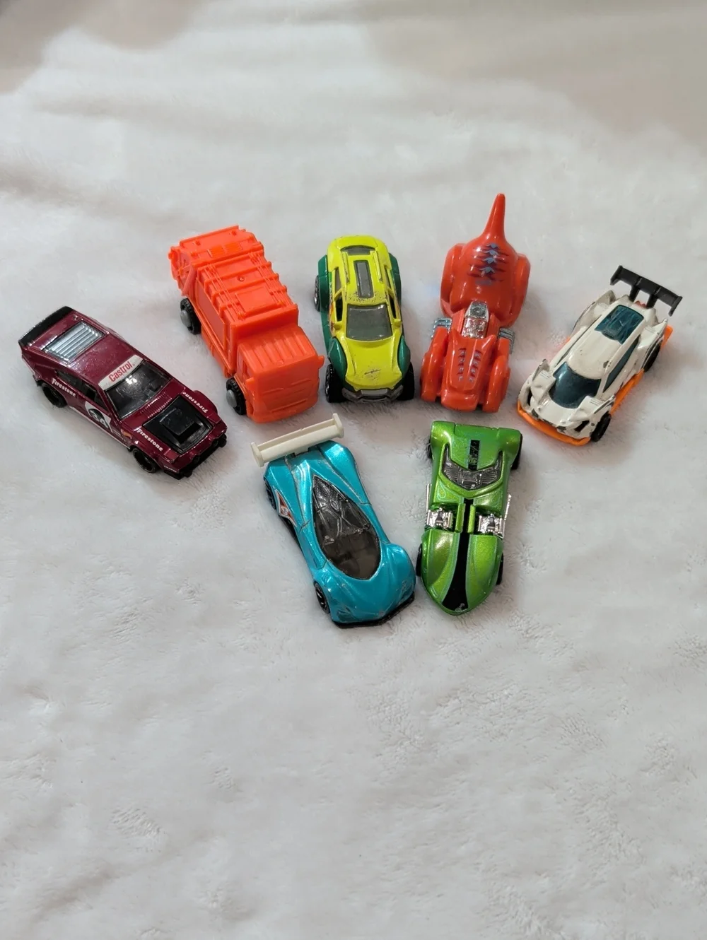 Set Of Seven Matchbox And Hot Wheels Cars